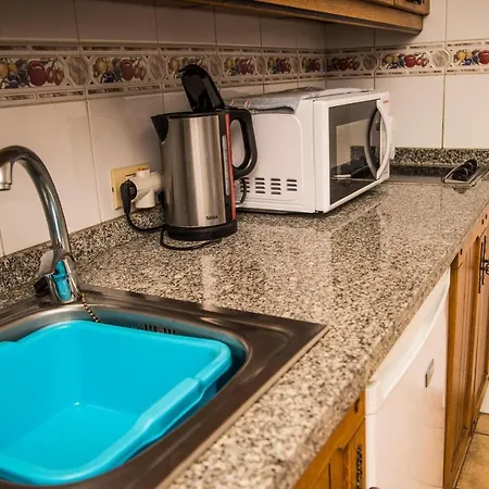 1 Bedroom In Parque Cattleya, Playa De Las Americas Arona (Tenerife)